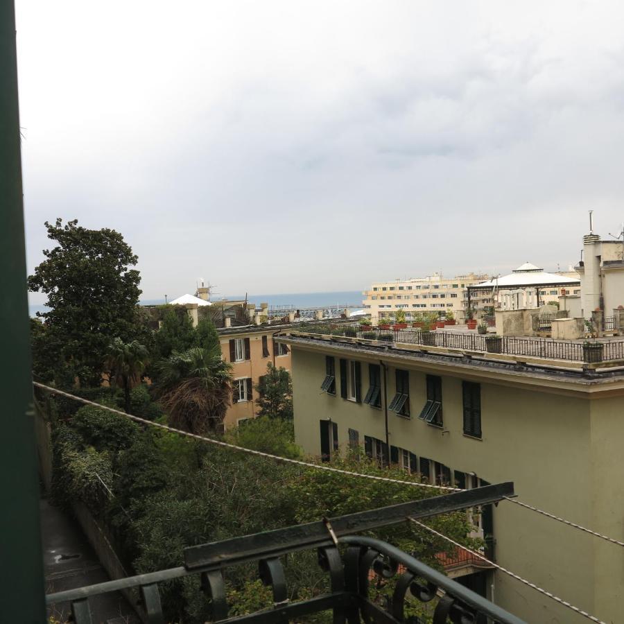 Gli Anemoni Free Parking Genua